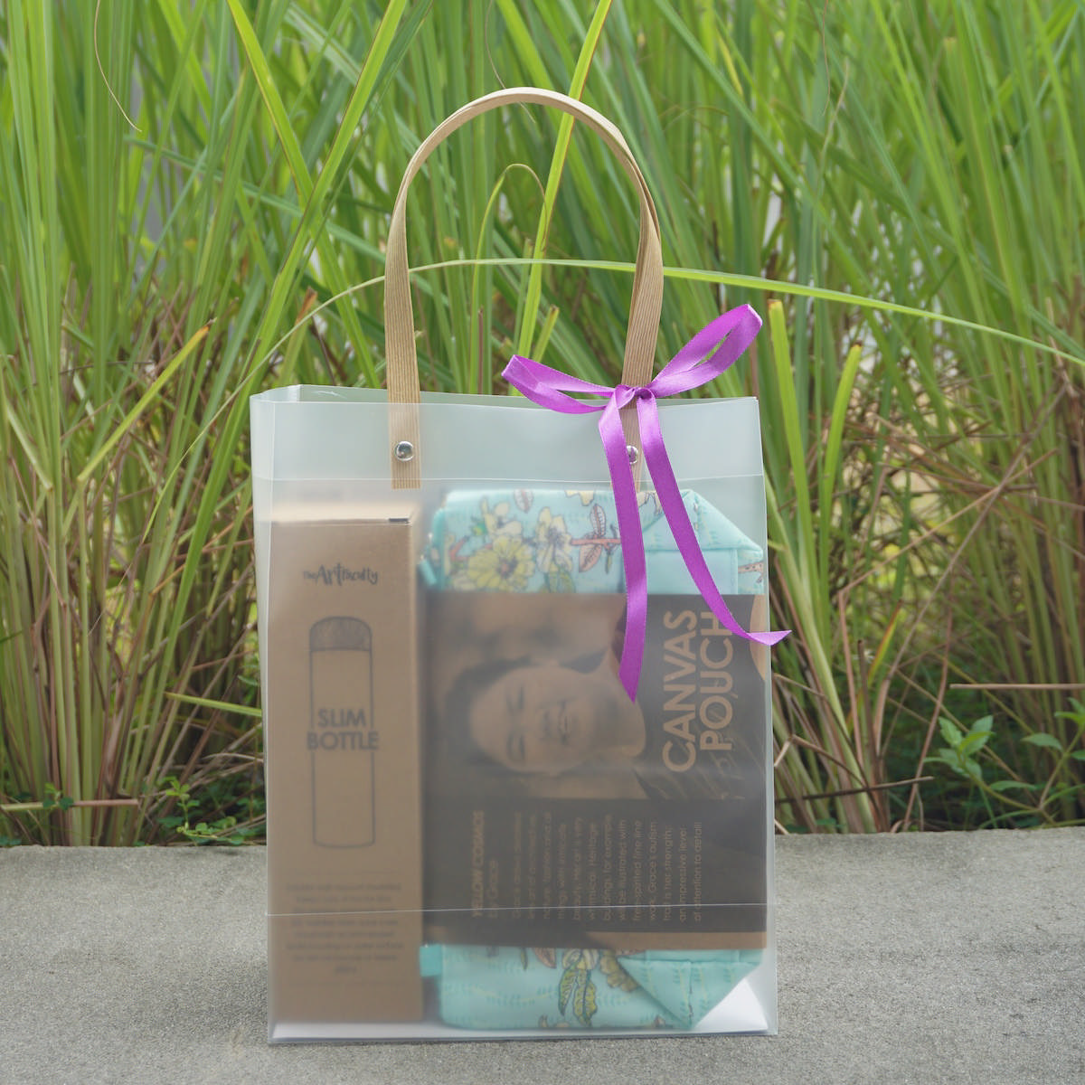 Yellow Cosmos Pouch Gift Set