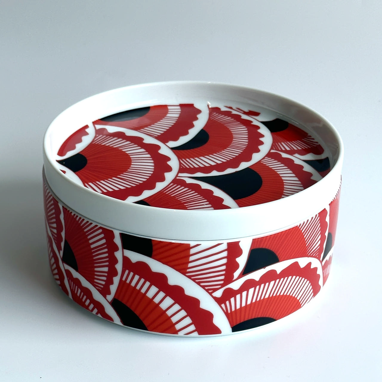 Scandi RED Tiffin - Biva