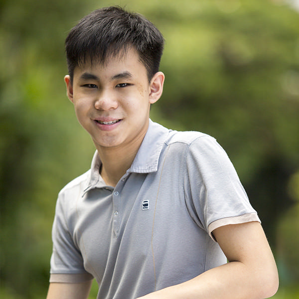 LESTER TAN