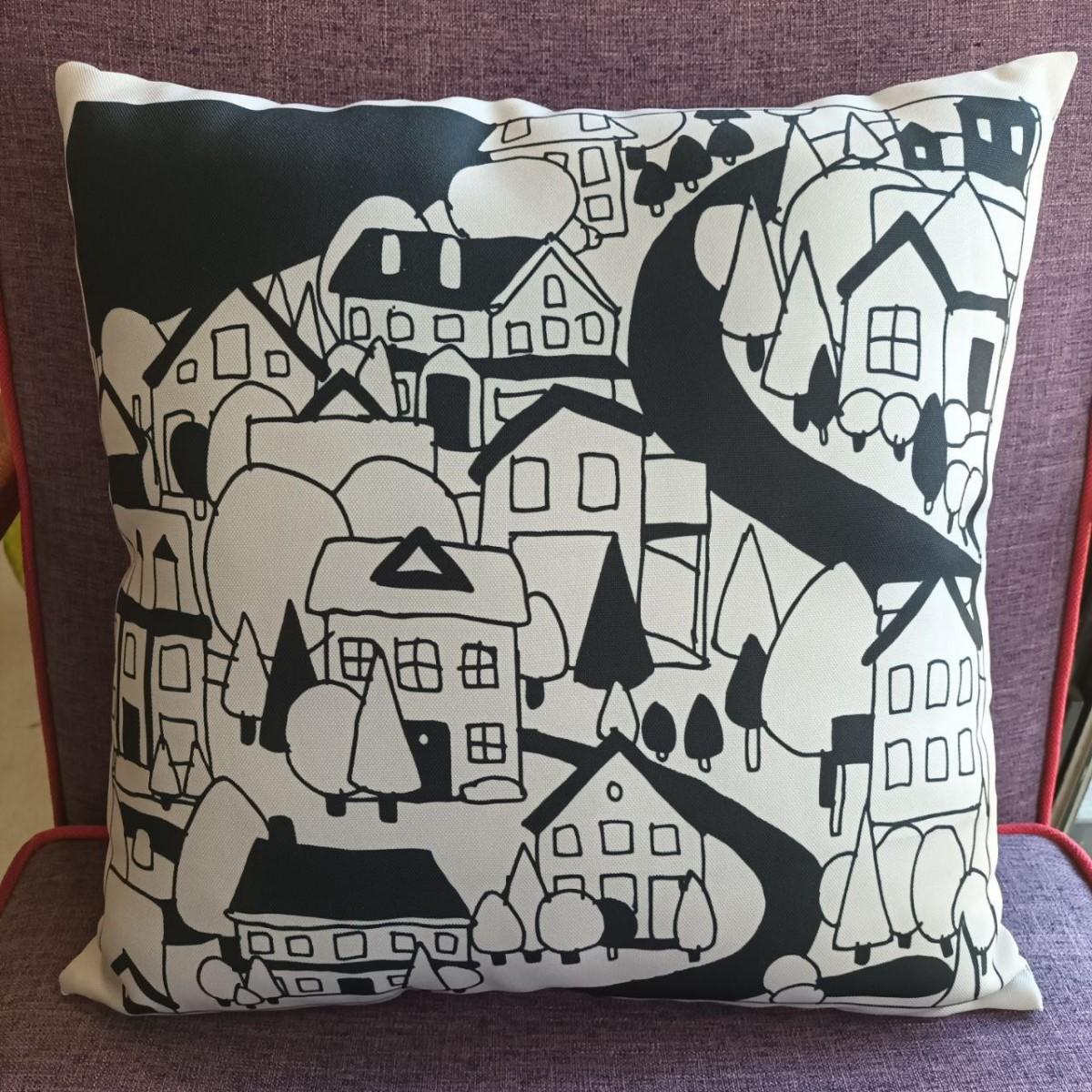 Cushion with insert – Grey Houses